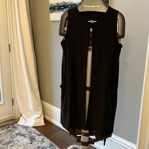 Black vest. Beautiful condition